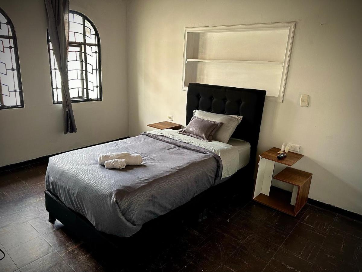 H&L Boutique Hotel Bogota Ngoại thất bức ảnh
